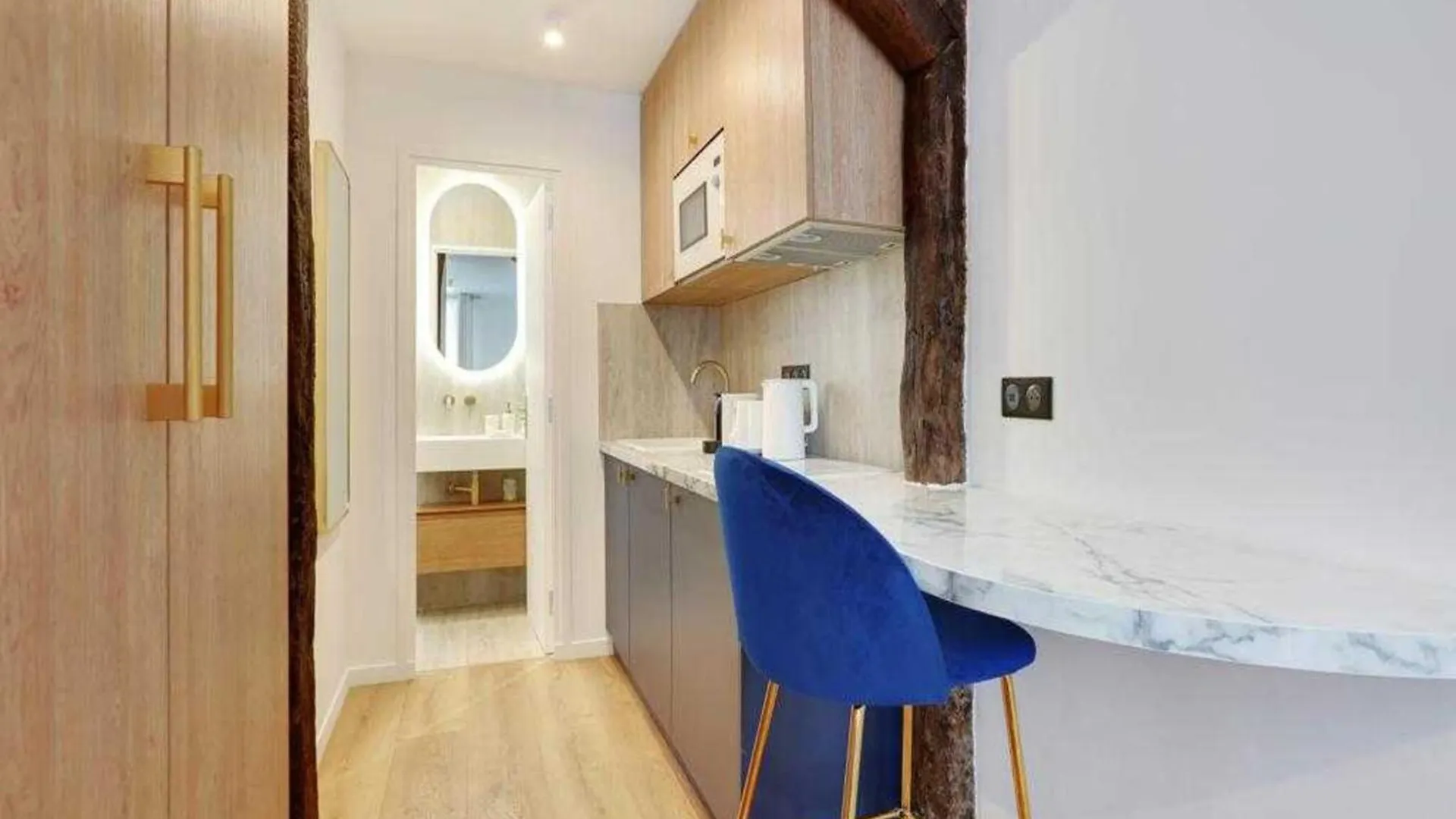 Apartment Charming Studio - 16 Arrd - Mobility Lease Paris France